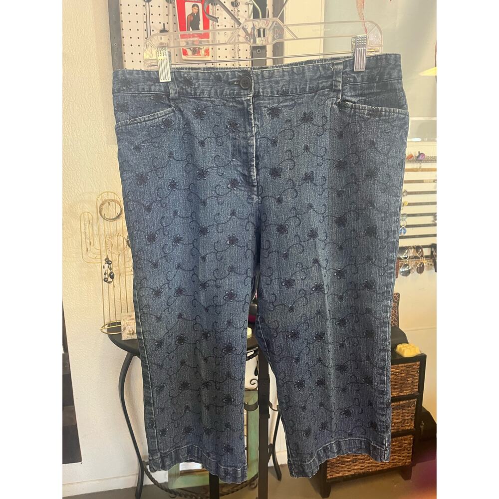 COPY - White Stage Pull On Elastic Denim Capri Blue Jeans Pants Women's Size 14